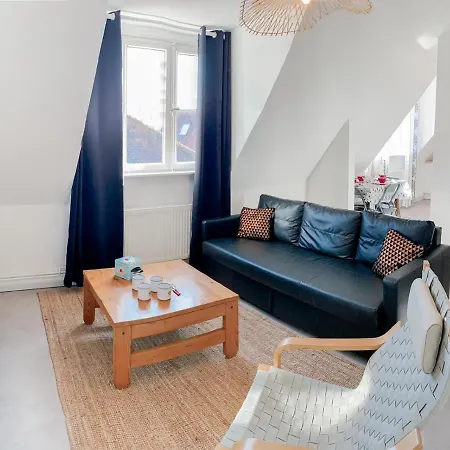 La Tour Des Chevaliers *