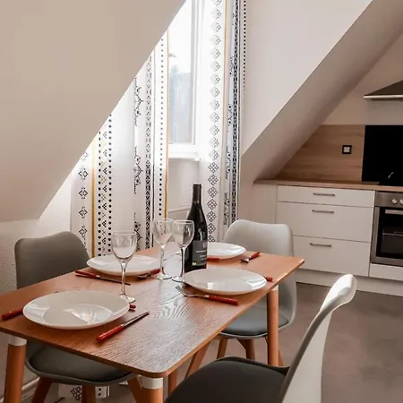 Apartment La Tour Des Chevaliers