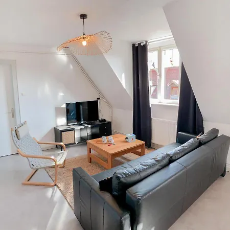 La Tour Des Chevaliers *